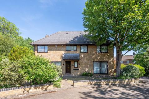 4 bedroom detached house for sale, Lynch Close, Blackheath, London, SE3