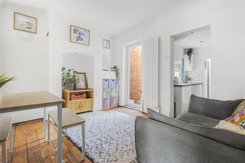 344 Gosbrook Road, Caversham, Reading, RG4 8EG