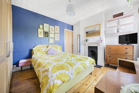 344 Gosbrook Road, Caversham, Reading, RG4 8EG
