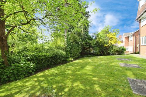 2 bedroom flat for sale, Croham Road, South Croydon CR2