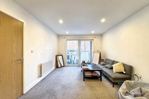 2 bedroom flat to rent, Centenary Quay, Southampton, Hampshire, SO19