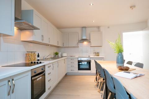 1 bedroom flat to rent, Claremont Road, Manchester M14