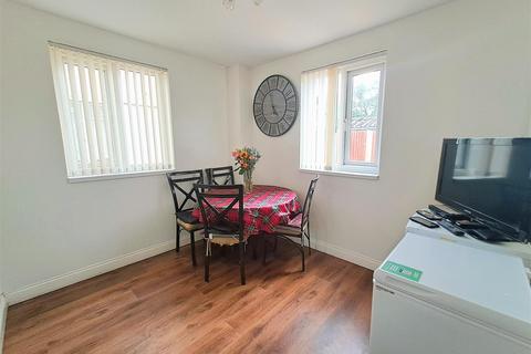 281 Brays Road, Sheldon, Birmingham, B26 2XA