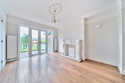 14 South Drive, Coulsdon, CR5 2BG