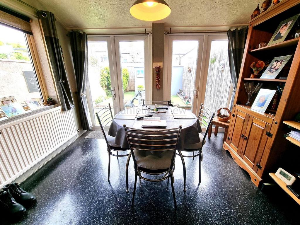 Breakfast Room