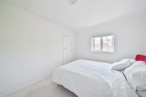 48 Addison Gardens, Surbiton, KT5 8DW