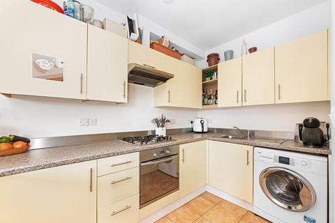 2 bedroom apartment for sale, Queens Road, Peckham, London, SE15