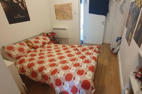2 bedroom flat to rent, 2 BED FLAT for Rent - Flat 1 (Ground Floor), 152 Donald Street, Roath, Cardiff. CF24 4TP