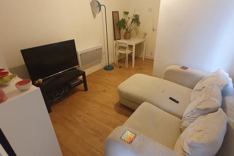 2 bedroom flat to rent, 2 BED FLAT for Rent - Flat 1 (Ground Floor), 152 Donald Street, Roath, Cardiff. CF24 4TP