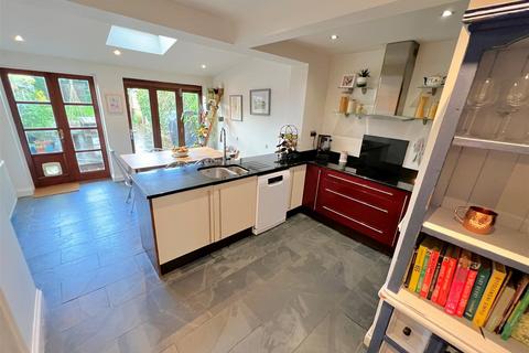 22 All Saints Road, Warwick, CV34 5NL