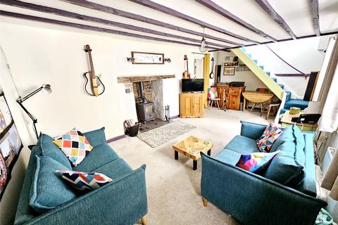8 Castle Street, Torrington, EX38 8EZ