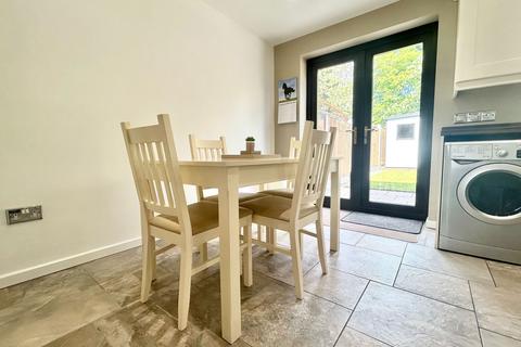 53 Fir Tree Drive, Sedgley, Dudley, DY3 1DP