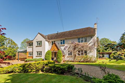 6 bedroom detached house to rent, The Hatch, Windsor, Berkshire