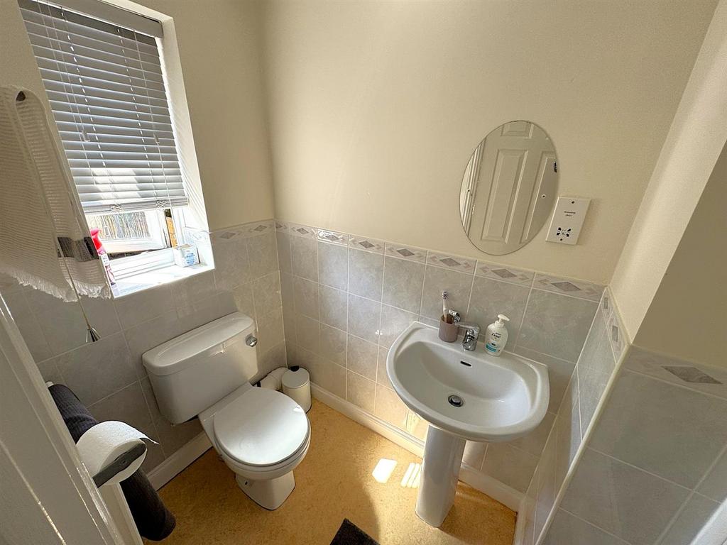 Thumbnail image5.jpg