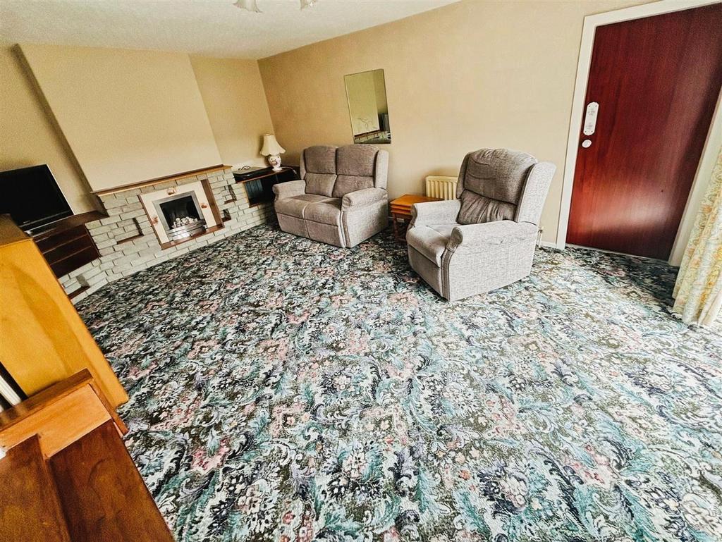 Lounge.jpg