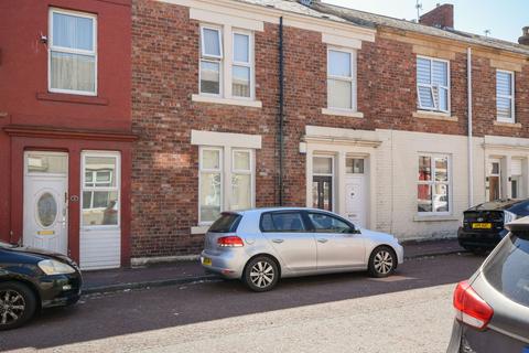 2 bedroom flat for sale, Ripon Street, Gateshead NE8