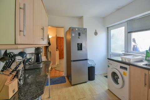 2 bedroom flat for sale, Ripon Street, Gateshead NE8