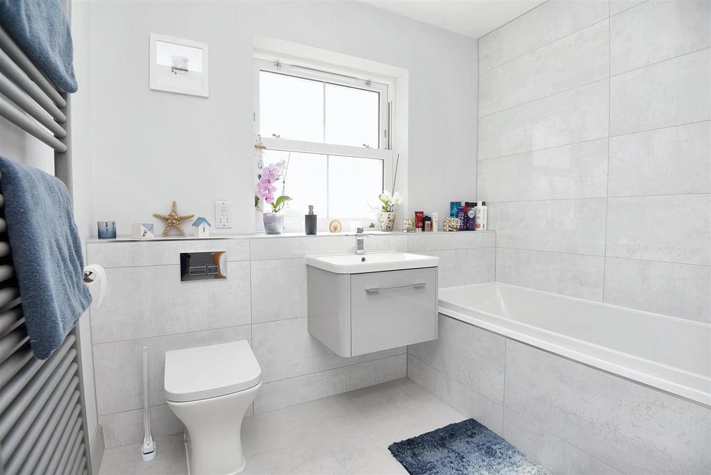 Main Bathroom
