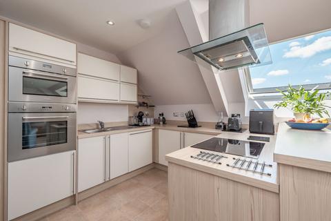 Flat 18, 6 Hatters Lane, Edinburgh, EH7 4GX