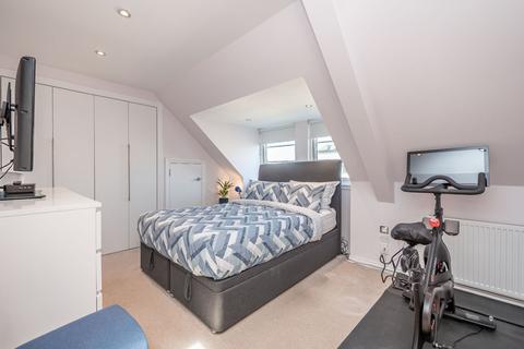 Flat 18, 6 Hatters Lane, Edinburgh, EH7 4GX