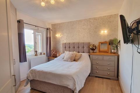 4 bedroom end of terrace house for sale, Great Bramingham Lane, Luton, LU3