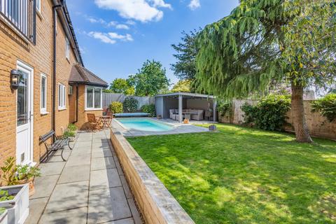 5 bedroom detached house for sale, The Green, Flore, Northampton NN7 4LG
