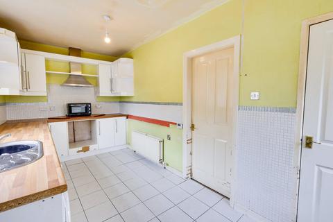 46 Alexandra Road, Horsforth, Leeds, LS18 4HD