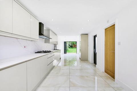 75 Macoma Road, London, SE18 2QJ