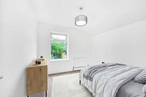 75 Macoma Road, London, SE18 2QJ