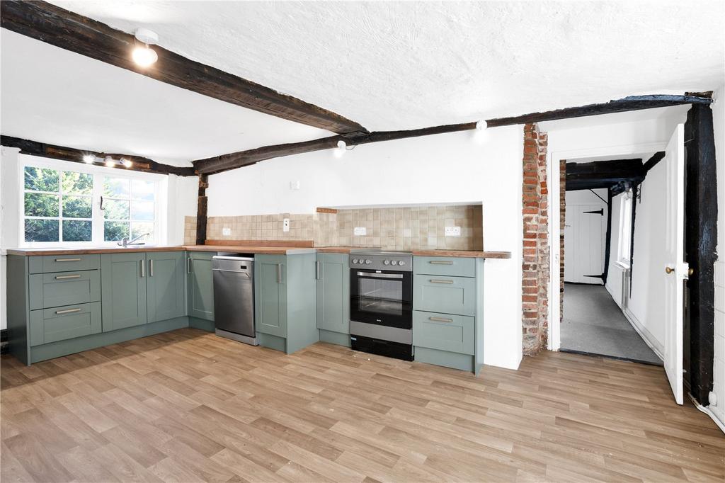 Kitchen/Breakfast Rm