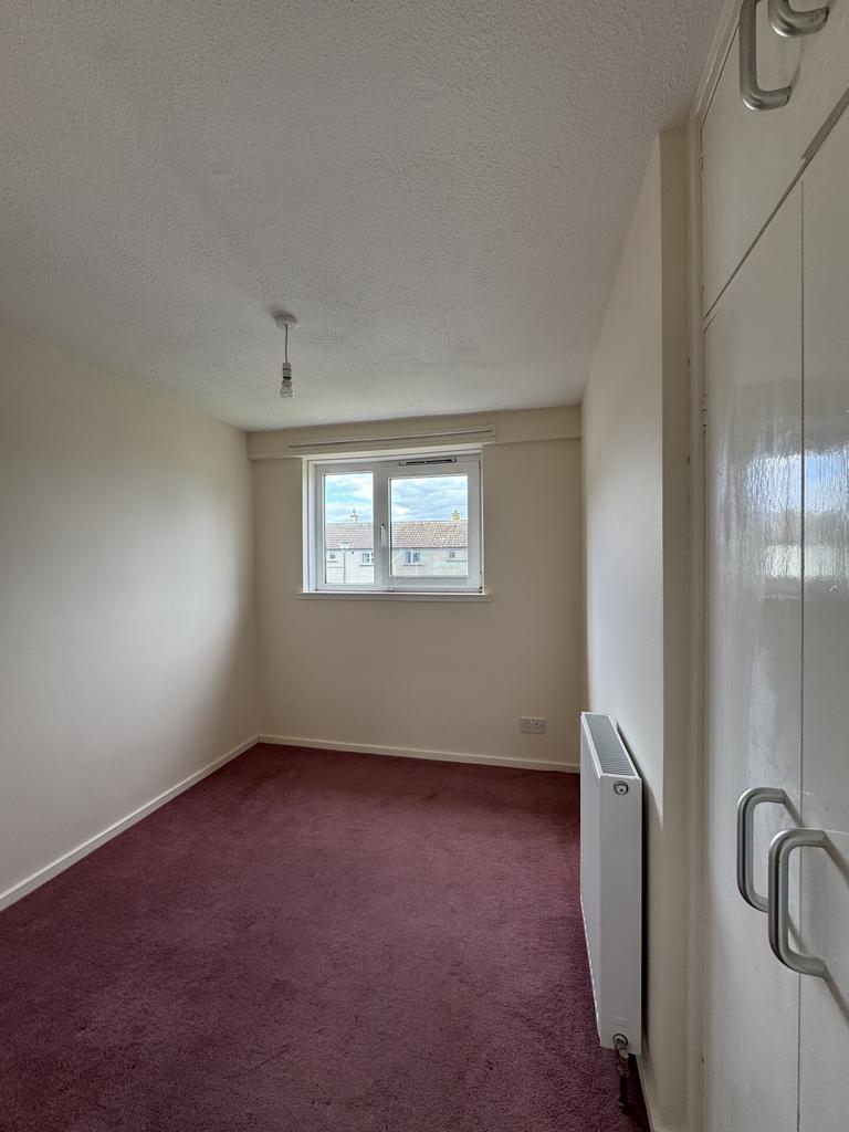 Bedroom 3a.JPG