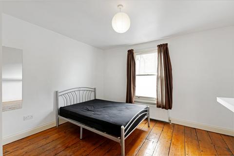 5 Broomfield Place, London, W13 9LB