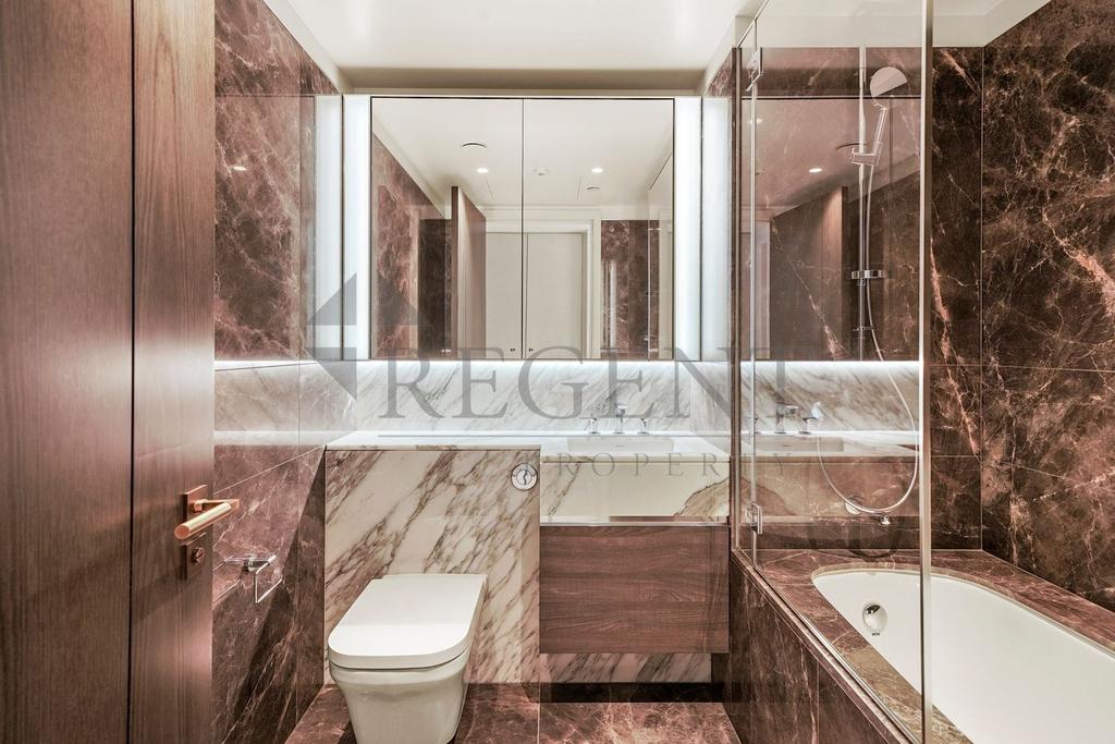 Main ensuite