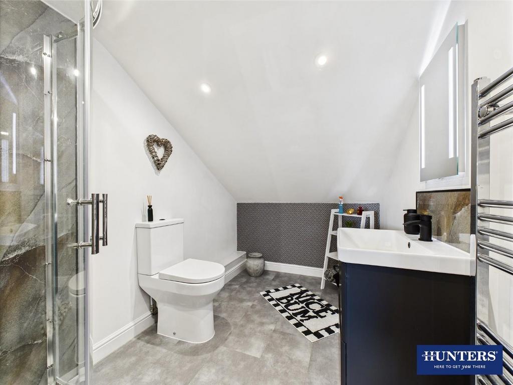 Master En-Suite