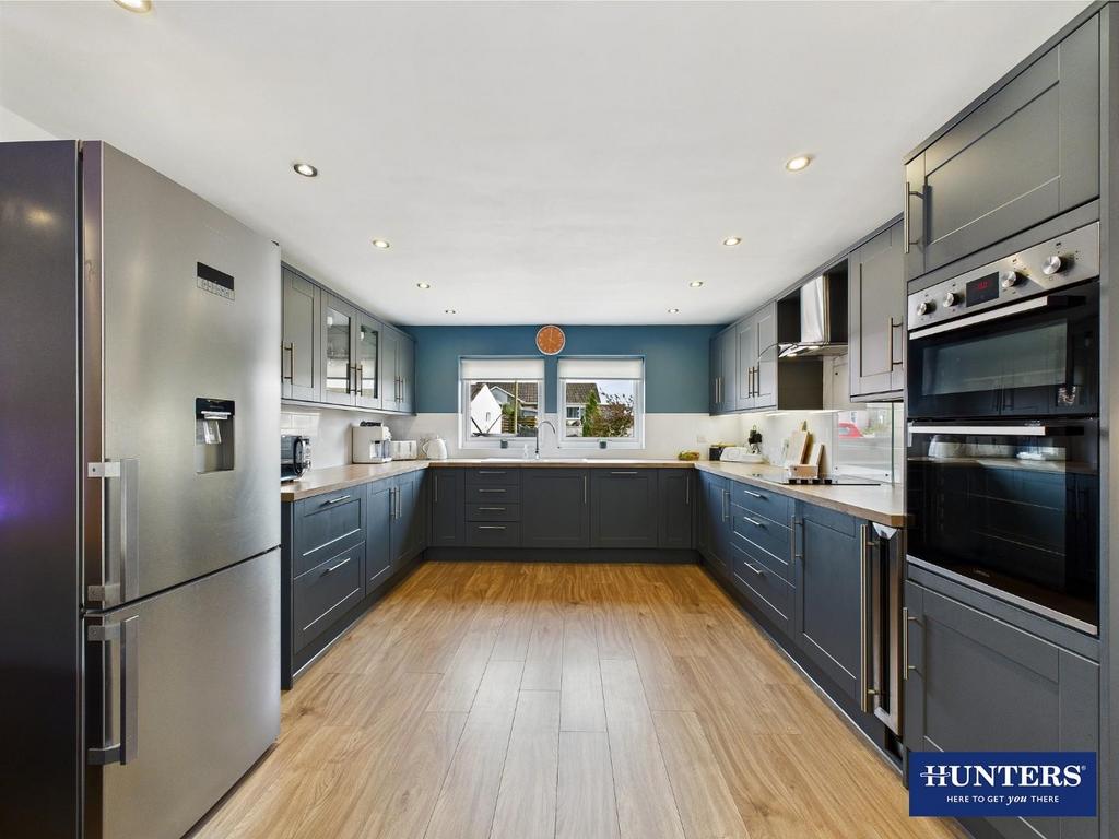 Kitchen, Dining &amp; Family Room
