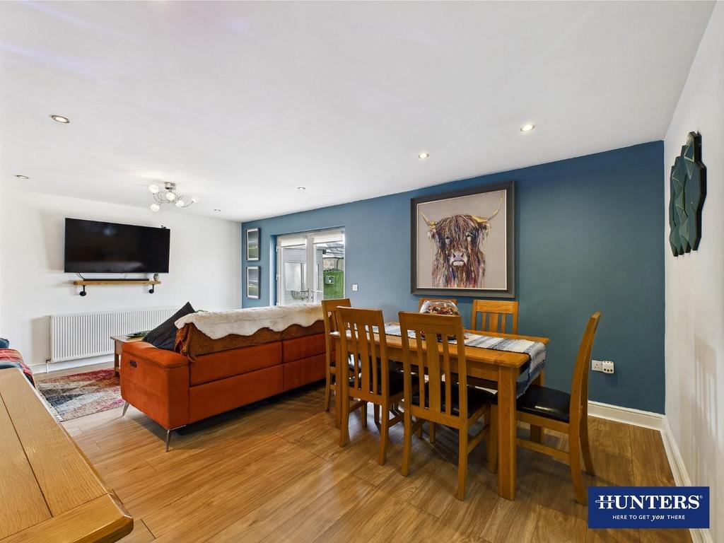 Kitchen, Dining &amp; Family Room