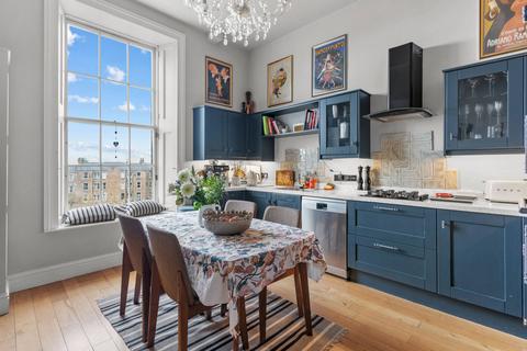 5/1 Brunton Place, Edinburgh, EH7 5EG
