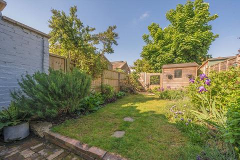 35 Westfield Road, London, W13 9JP