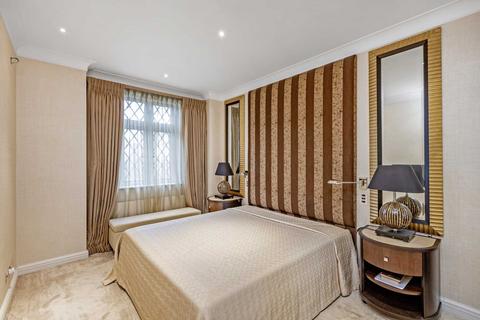 2 bedroom apartment for sale, Stone Hall, Kensington Green, W8