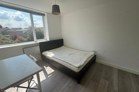 1 bedroom house to rent, Blackhorse Close, Windsor, SL4