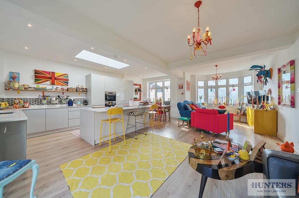 Kitchen/Diner/Family Room