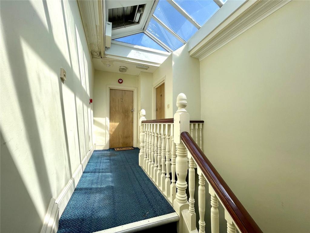 Communal Landing