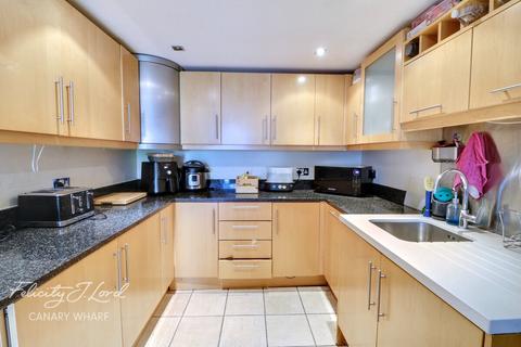 1 bedroom apartment to rent, Millharbour, LONDON