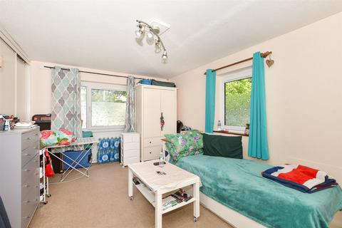 undefined, Camelot Court, Crawley RH11