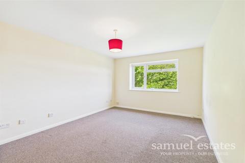 undefined, Selhurst Road, Selhurst, SE25