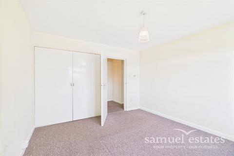 undefined, Selhurst Road, Selhurst, SE25