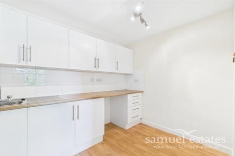 undefined, Selhurst Road, Selhurst, SE25