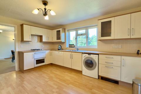 9 School Walk, Wadebridge, PL27 6DY