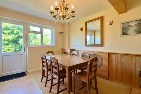 9 School Walk, Wadebridge, PL27 6DY