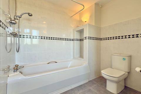 9 School Walk, Wadebridge, PL27 6DY